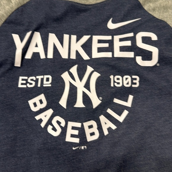 XL women’s Nike NY Yankees tee - Picture 1 of 6